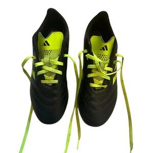 Kids Black and Neon Soccer cleats adidas ⚽️🥅 3 for 15 sale